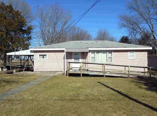 409 W State St, Fairmount, IL 61841