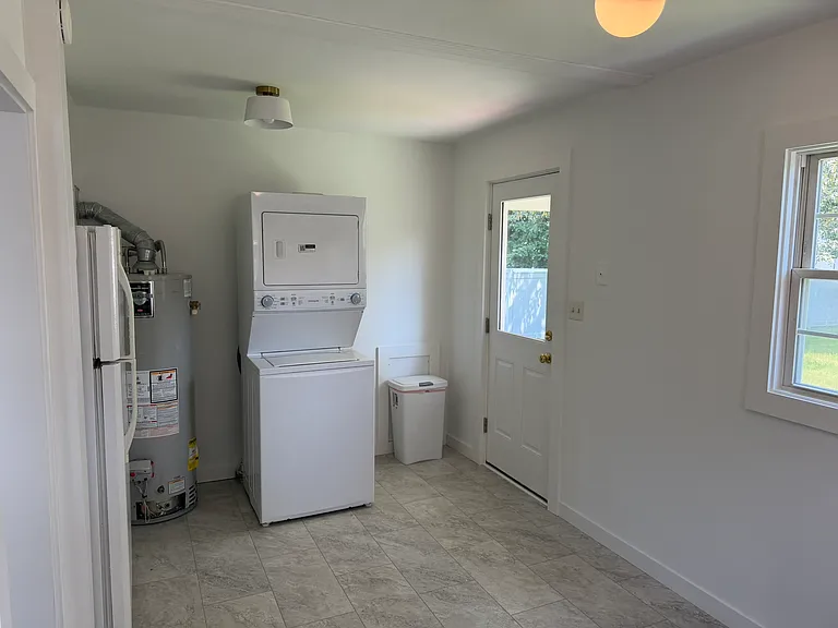 16 Selby Ct — Photo 5