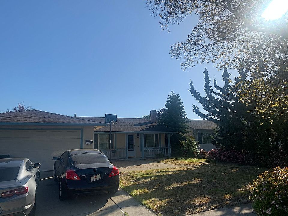 1st image of 1782 Ridgetree Way