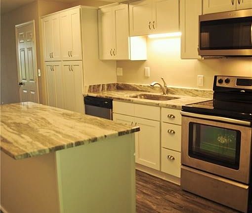 4th image of 4845 Station House Ln