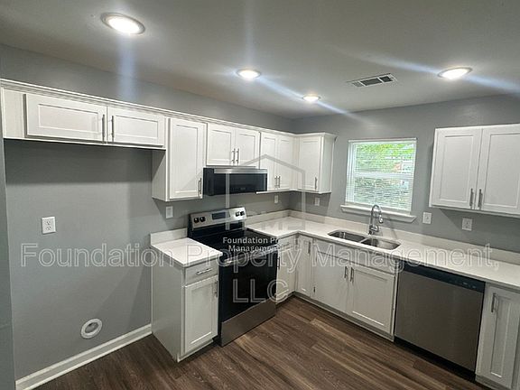 4th image of 4971 Given Ave