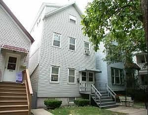 1st image of 3016 N Hoyne Ave #2