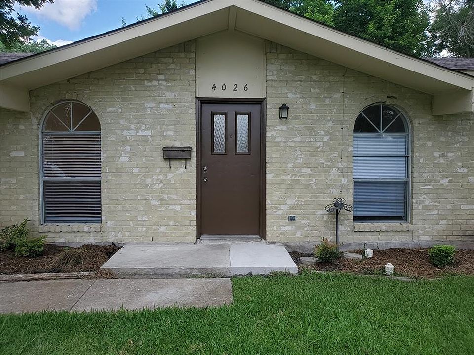 1st image of 4026 Hartford Dr