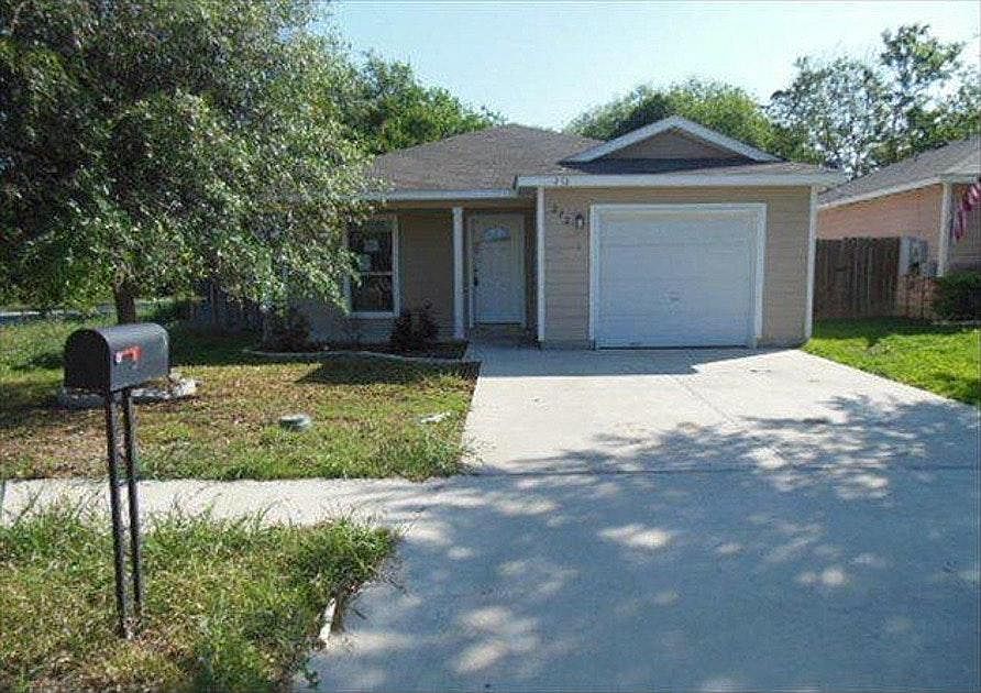 1st image of 272 Sagebrook Dr