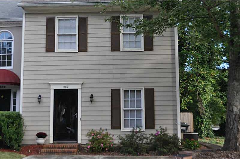 1st image of 589 Harcourt Pl SE
