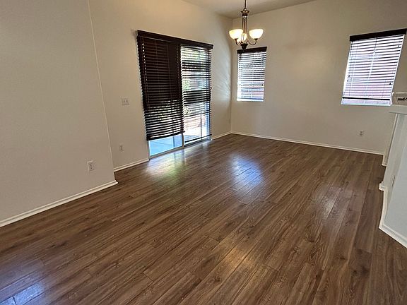 4th image of 39894 Alpine Union St Unit A