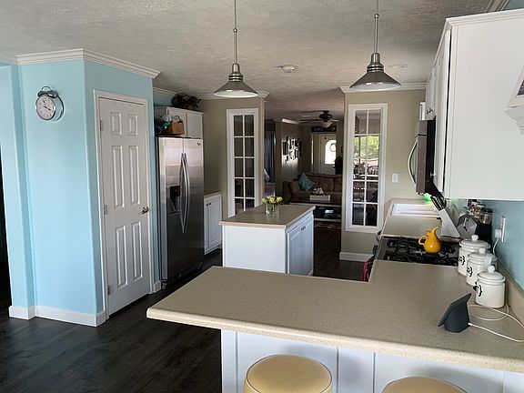 3rd image of 5670 E Windjamer Ave