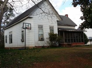 346 Ashland Ave, Wadley, AL 36276