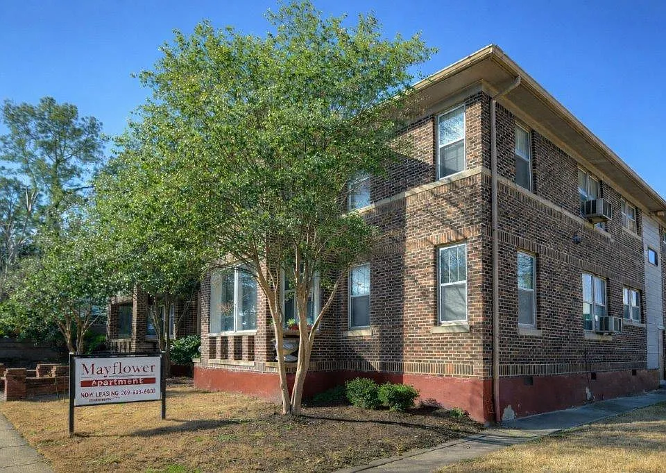 35 N McLean Blvd #12