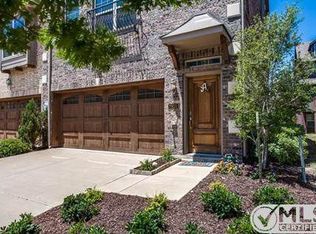 7831 Liverpool Ln, Irving, TX 75063