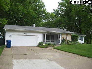 2nd image of 463 Lullaby Cir