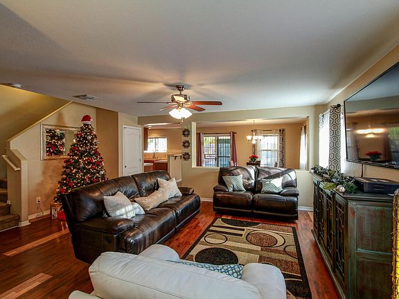 3rd image of 6391 S Sunrise Valley Dr