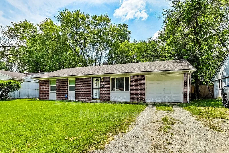 Building Photo - 3962 Strathmore Dr