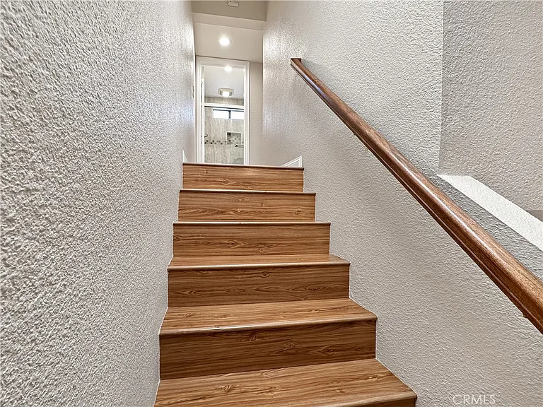 965 E Del Mar Blvd #6 — Photo 12
