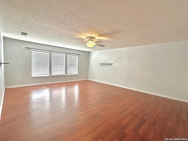 21502 Tenore — Photo 11