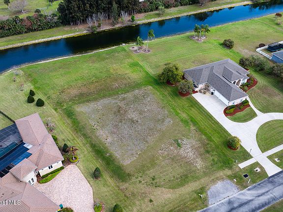 2nd image of 5367 Royal Paddock Way