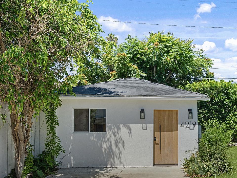 1st image of 4219 Sunnyslope Ave