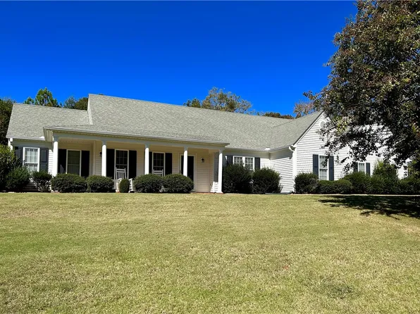 112 Carrie Leigh Ln, Pendleton, SC 29670