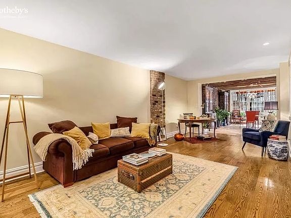 2nd image of 132 W 13th St #A