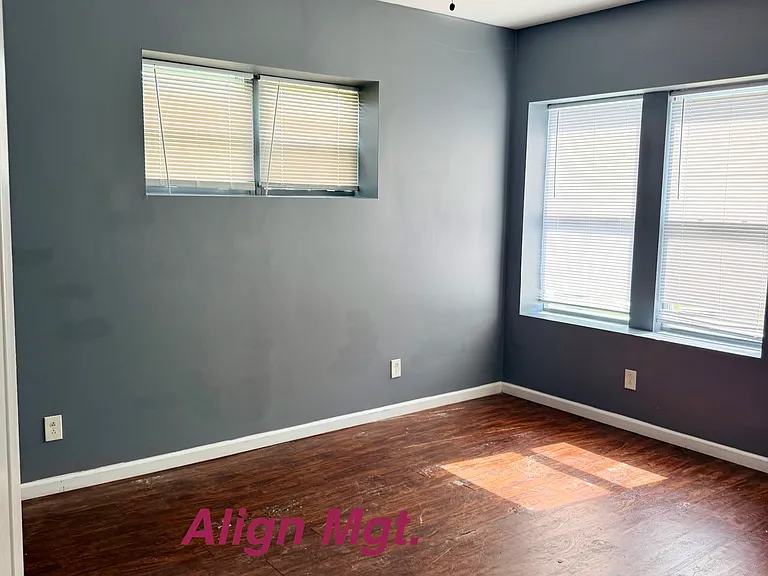 5811 Thekla Ave #5809 — Photo 10