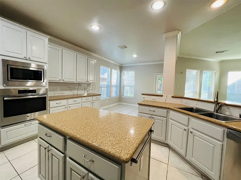 23703 Banning Point Ct — Photo 15