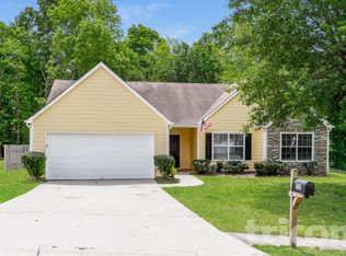 737 Baskins Cir, Winder, GA 30680