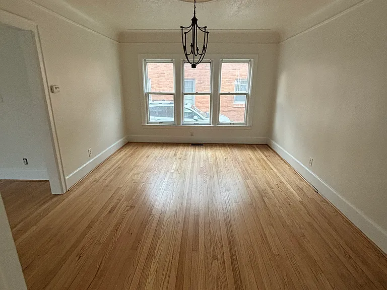 1402 Somerset Ave — Photo 17