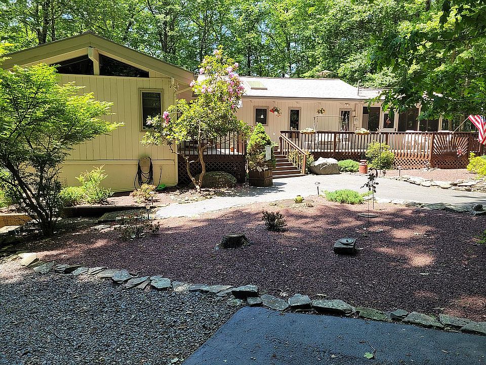 137 Cloud Crest Dr, Greentown, PA 18426 Zillow