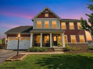 9 Highline Pass Ln, Morgantown, WV 26508