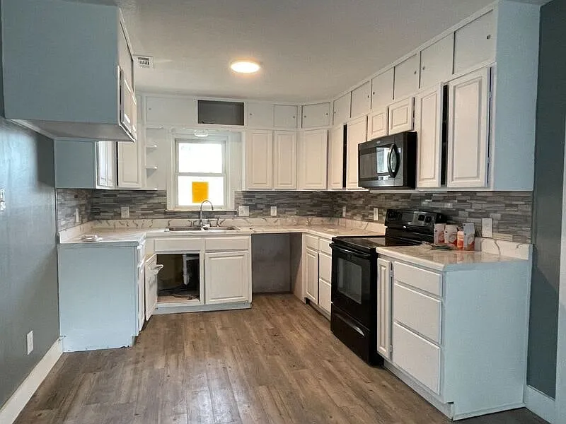 821 Mulberry Street — Photo 3