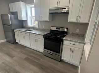 264 Lawrence St APT 3, Hartford, CT 06106