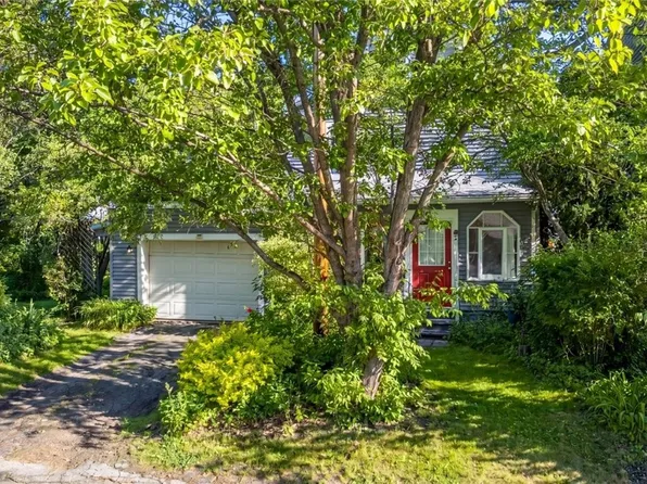 2 Morse St, Oneonta, NY 13820