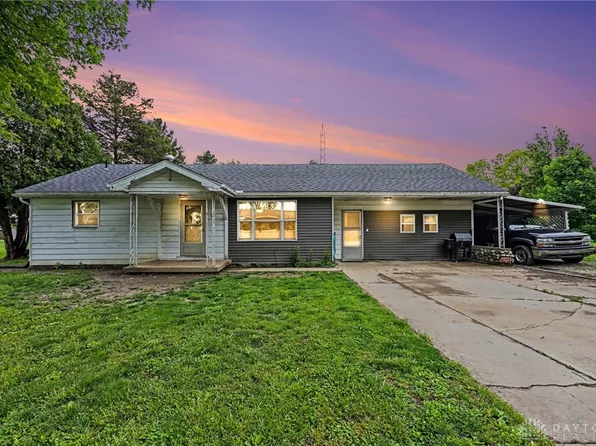 631 Baughman St, Ansonia, OH 45303