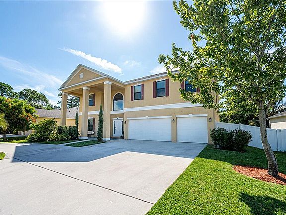 4th image of 685 NW Bayshore Boulevard