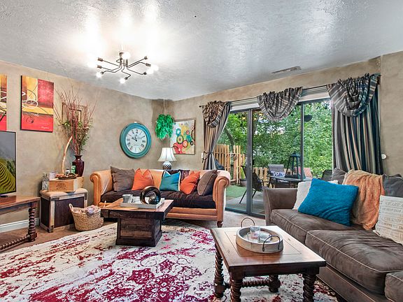 4th image of 4571 S Woodduck Ln
