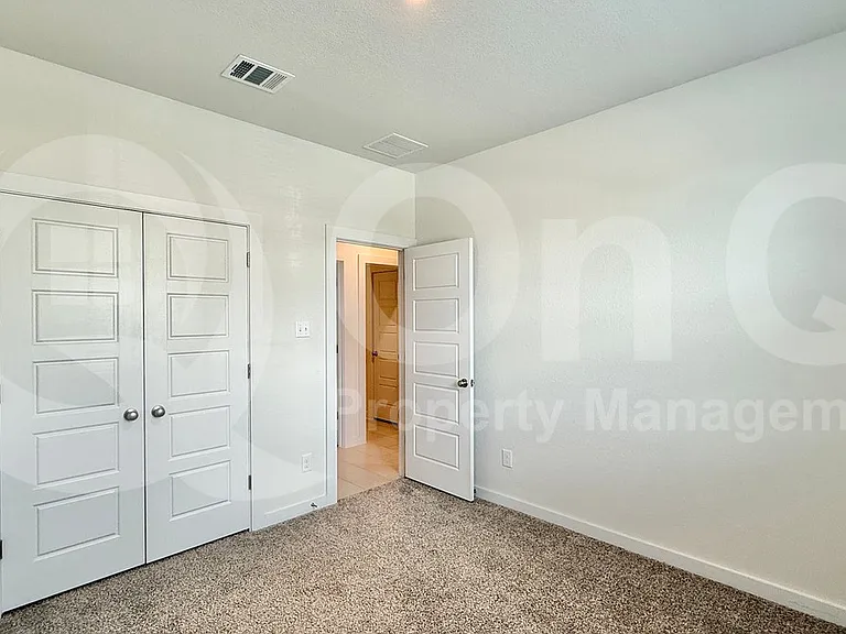 103 Hackberry Branch Dr — Photo 14