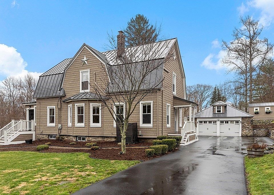 385 Greenwood St, Millbury, MA 01527 Zillow