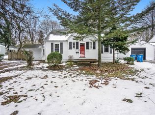 721 N Fletcher Ave, Kalamazoo, MI 49006