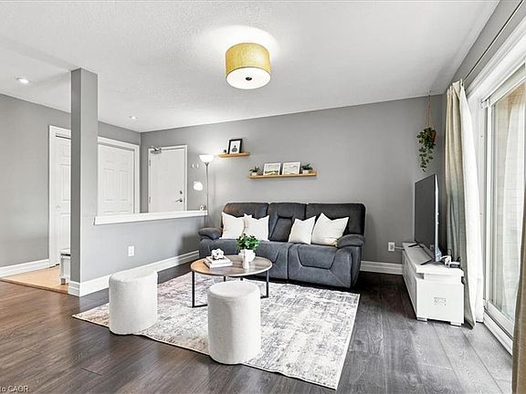 4th image of 1522 King St E #403