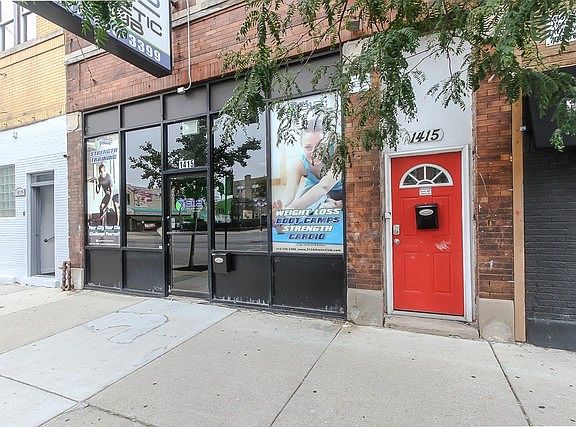 2nd image of 1415 N Ashland Ave