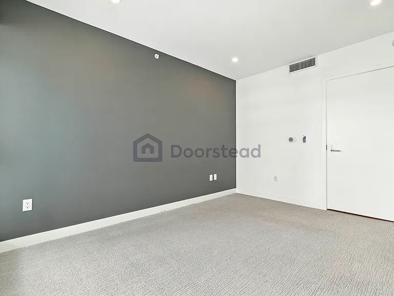 3141 Michelson Dr #1008 — Photo 23