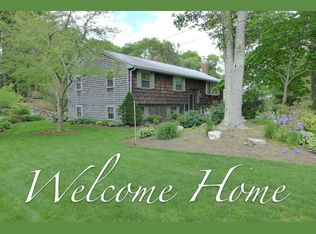 37 Dartmouth Rd, Plymouth, MA 02360