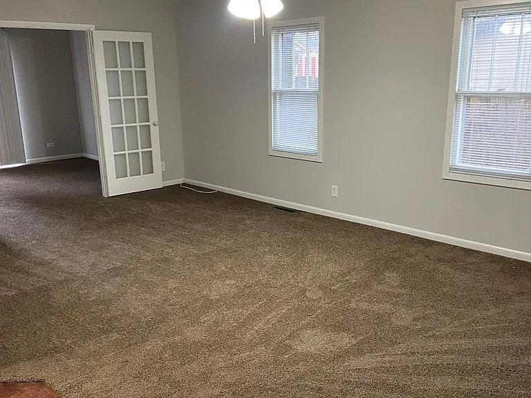 708 S Cedarwood Cir — Photo 9