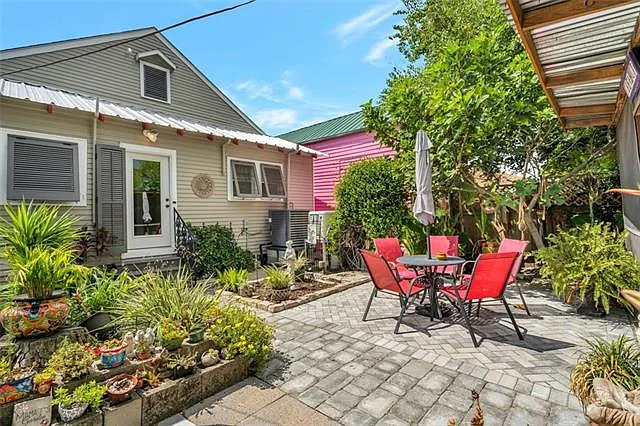 8129 Apple St — Photo 18