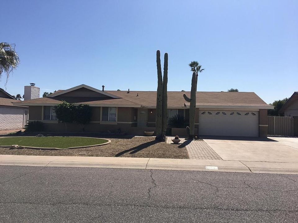 1st image of 3943 E Lupine Ave
