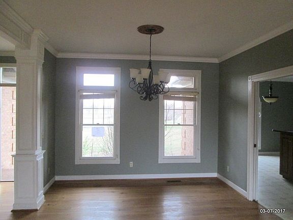 3rd image of 342 Chasity Dr