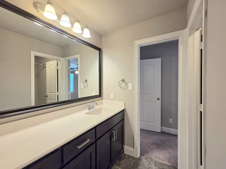 6916 Talon Dr — Photo 14