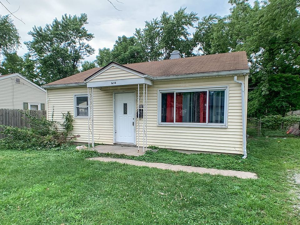 1st image of 2618 Midlex Ct