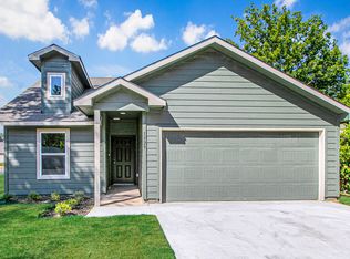 1329 N 10th St, Waco, TX 76707