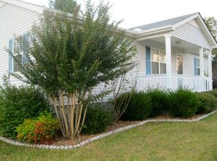 11 Veneer St, Manchester, TN 37355